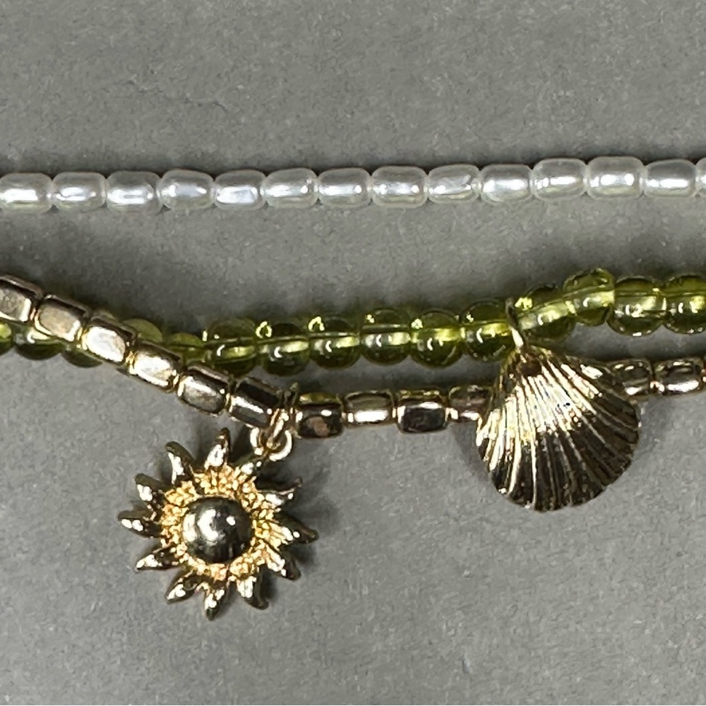 Nordstrom Rack Sun/Seashell Beaded Stretch Bracelets - Picture 2 of 6